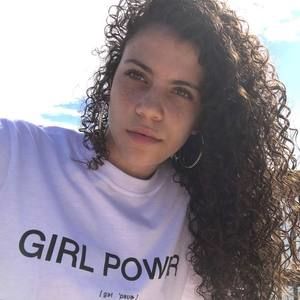 Meet your Posher, Rebecca